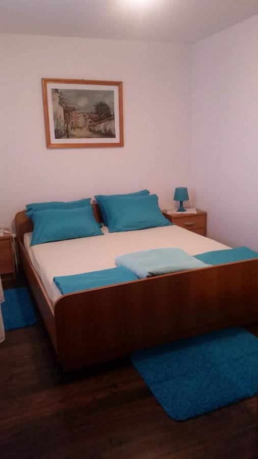 Gita Appartement Omišalj Buitenkant foto