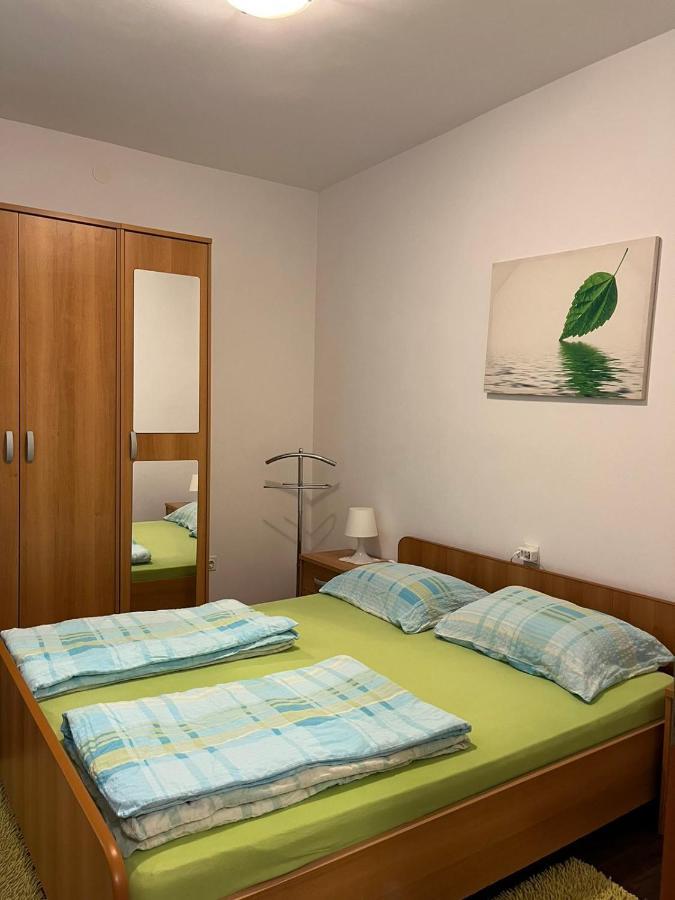 Gita Appartement Omišalj Buitenkant foto